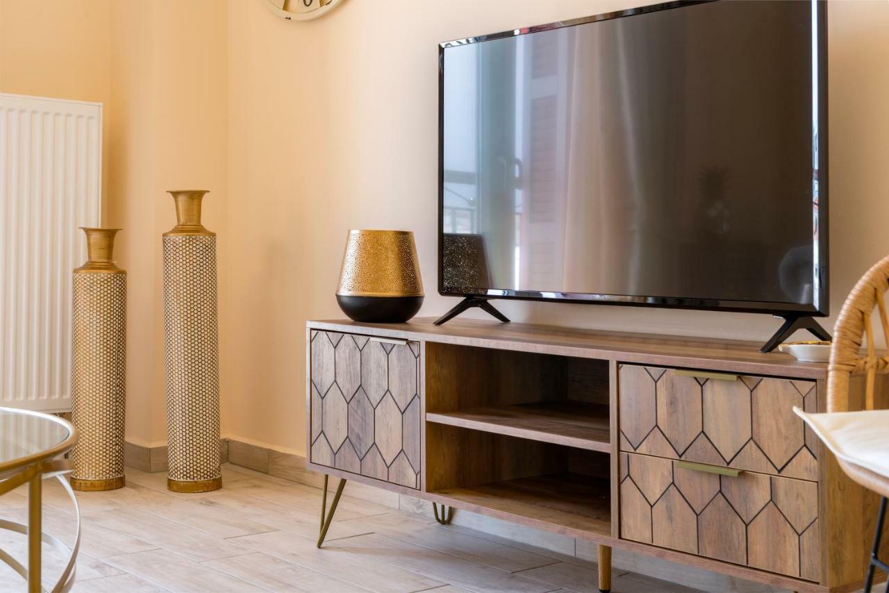 Anaria Gold Suite Ermoupoli Exterior photo